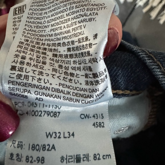 Levi 511 32x34 like new - Picture 4 of 5